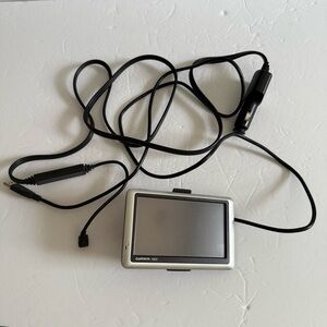 Garmin Nuvi GPS Navigator